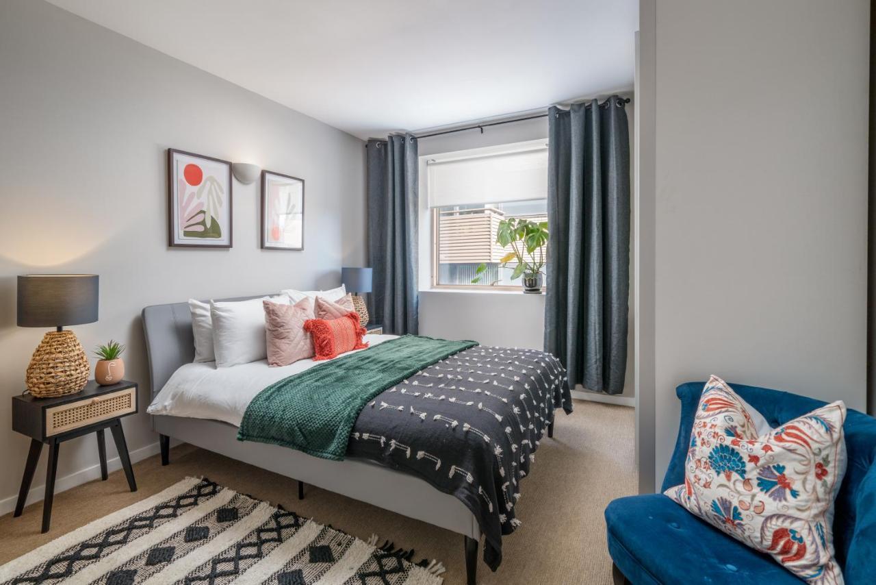 2 Bedroom Apartment With Park Views Shoreditch Londres Exterior foto